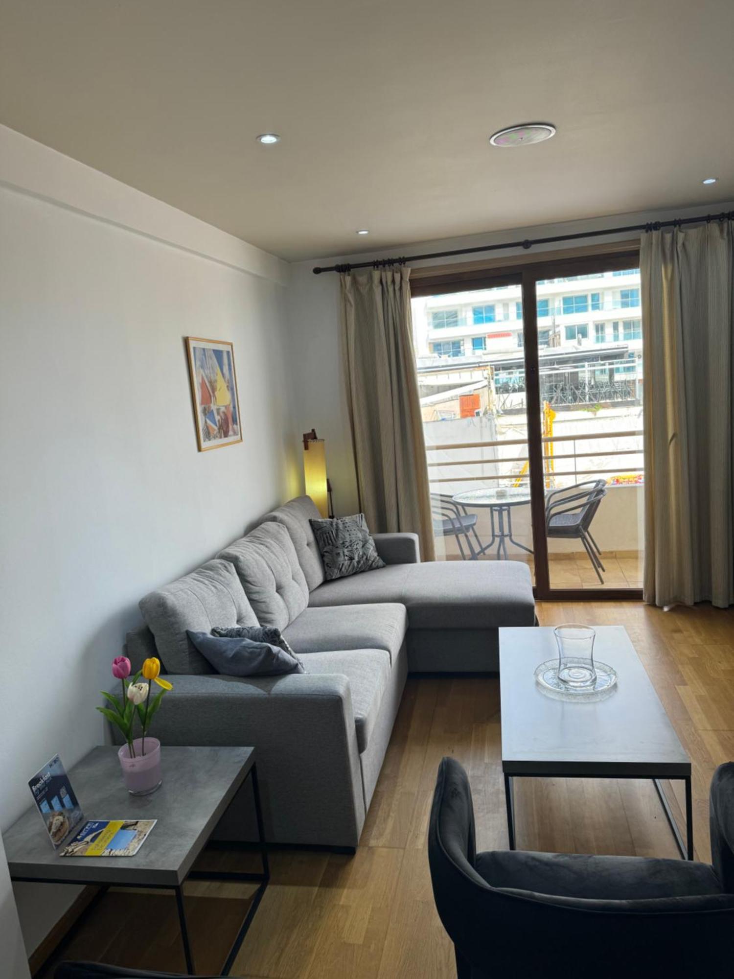 Ithaki Phinikoudes Apartment No. 105 拉纳卡 外观 照片